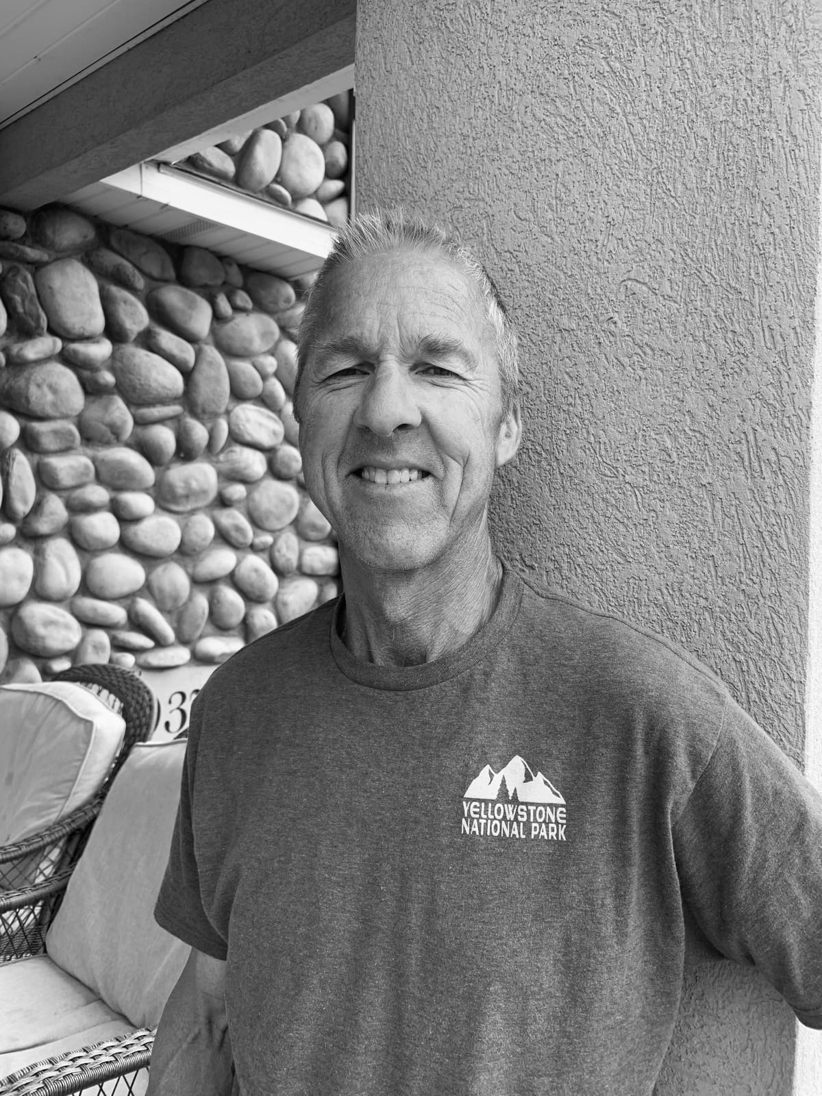 110 - Rob was raised in a polygamist group. As he got older he inquired of God what the right thing to do was, and he was led to The Church of Jesus Christ of Latter-day Saints.