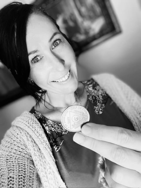 133 - Aja shares her triumphant story of how her fellow church members help her find sobriety and healing.