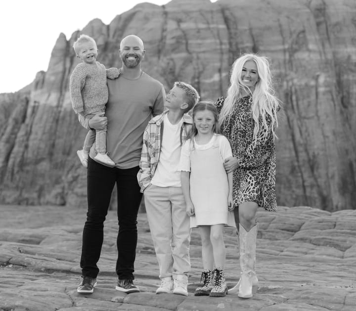 154 - Fertility trials sent Allie into a dark spiral, Jesus Christ gave her a reason to believe again